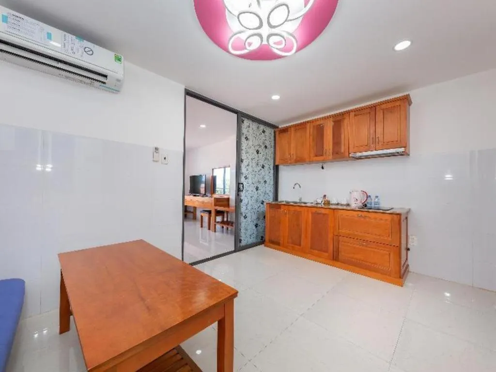 OYO 1028 Flower House Apartment