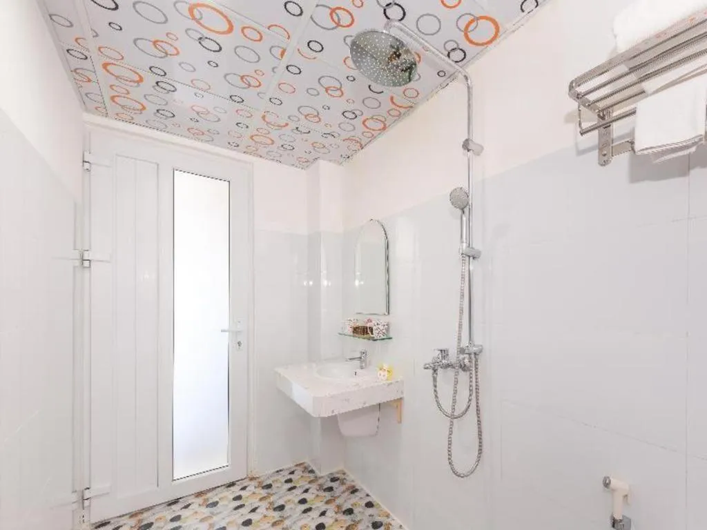 OYO 1028 Flower House Apartment