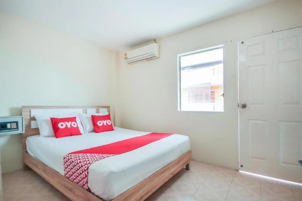 Bed in OYO 885 You And Me House