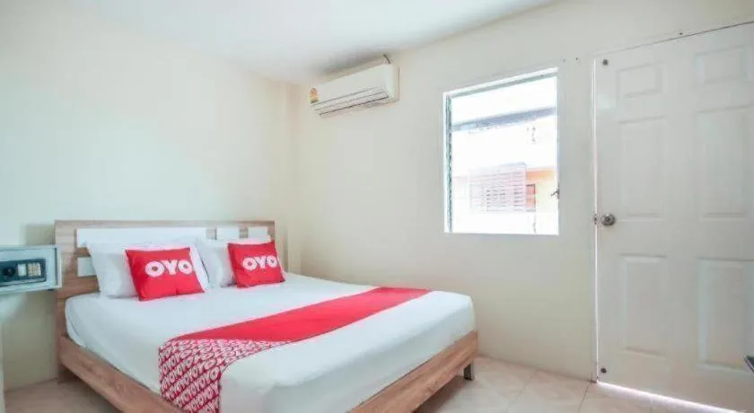 Bed in OYO 885 You And Me House