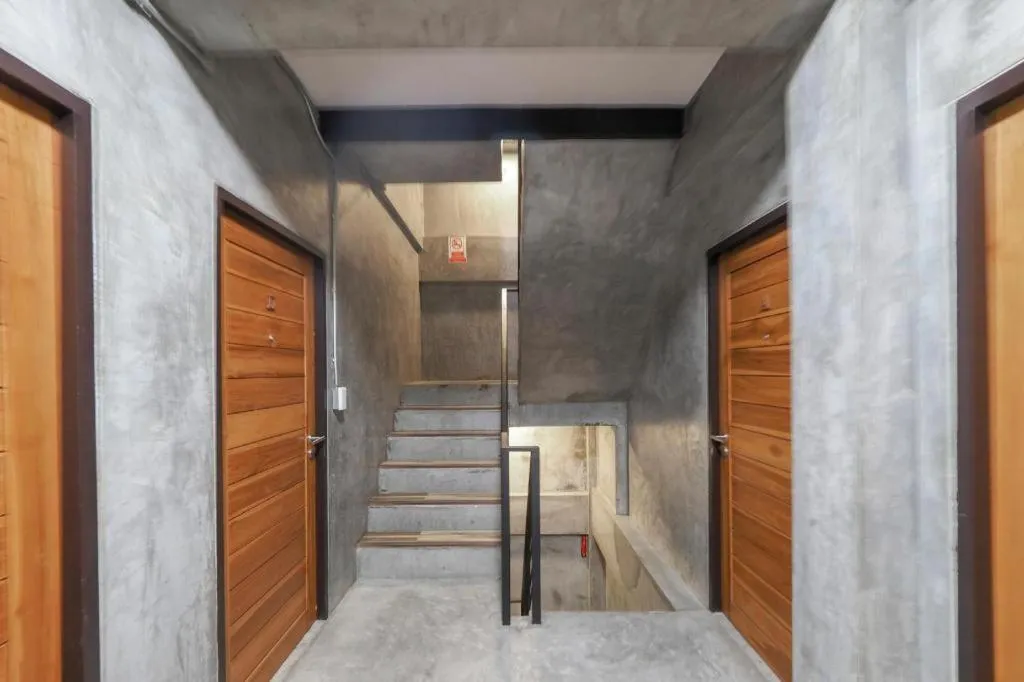 OYO 935 The Palm Apartment