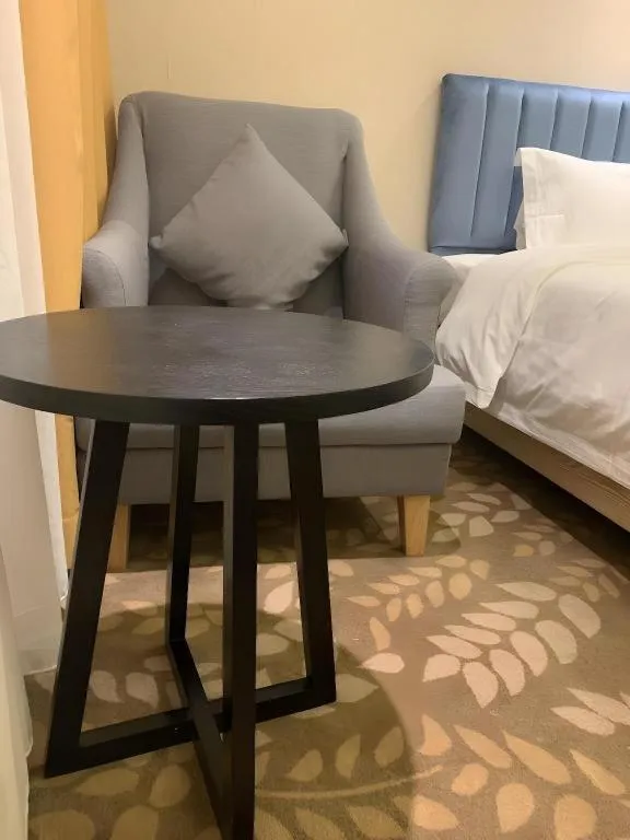 Bed in Golden Central Hotel Shenzhen