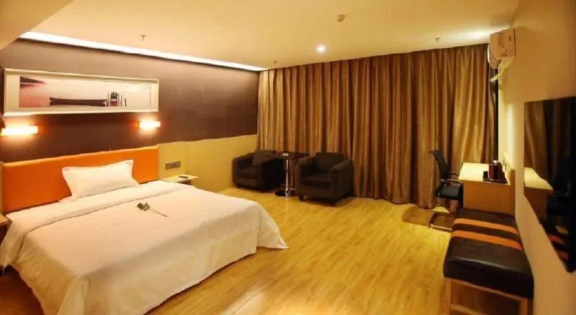 Bed in 7 Days Premium Nanjing Gaochun Beiling Road Branch