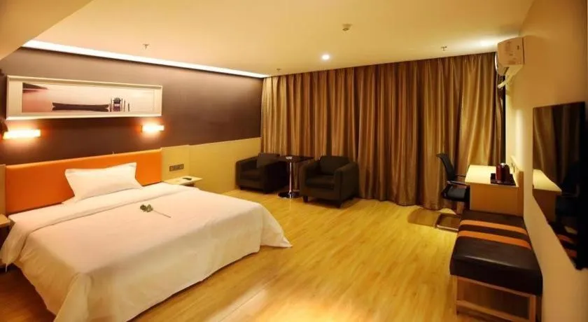 Bed in 7 Days Premium Nanjing Gaochun Beiling Road Branch