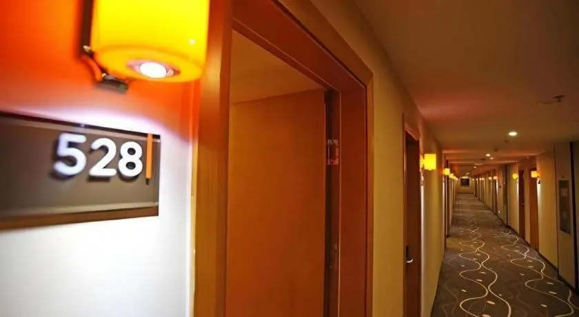 7 Days Premium Nanjing Gaochun Beiling Road Branch