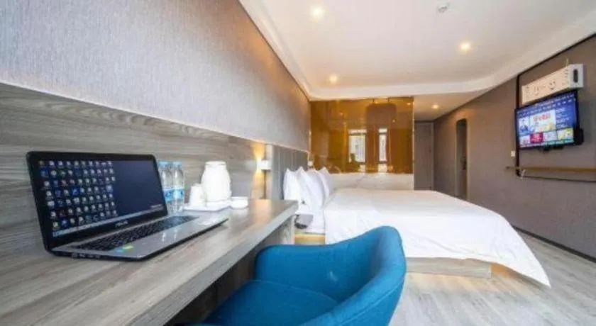 Bed in 7 Days Inn Huizhou Daya Bay Wanda Plaza