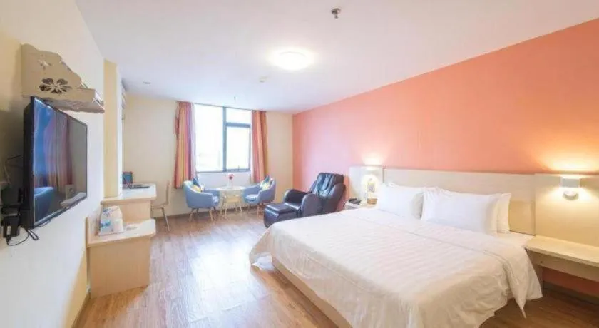 Bed in 7 Days Inn Huizhou Daya Bay Wanda Plaza