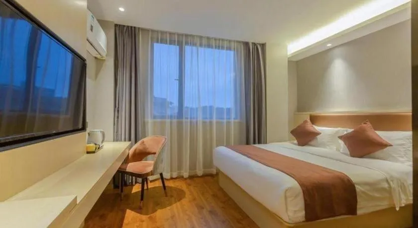 Bed in Gya Hotel Shanghai Long Distance Passenger Terminal Station