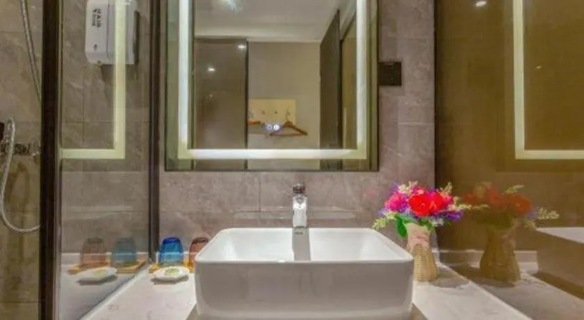 Gya Hotel Shanghai Long Distance Passenger Terminal Station