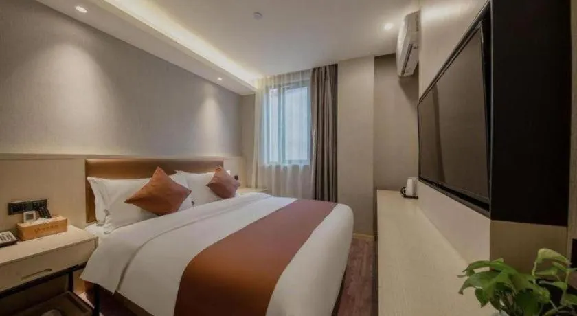 Bed in Gya Hotel Shanghai Long Distance Passenger Terminal Station