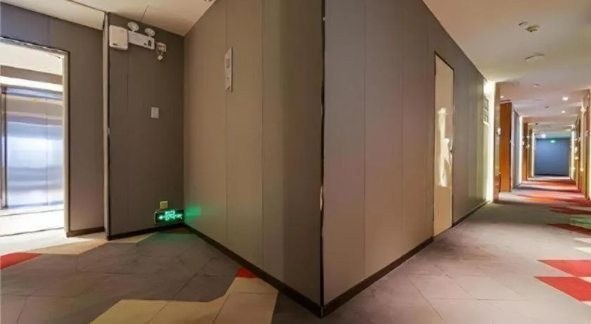 Borrman Hotel Zhaoqing Sihui Tianguangxu Jade City