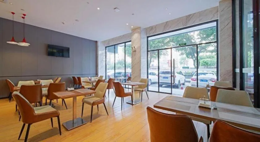 Borrman Hotel Zhaoqing Sihui Tianguangxu Jade City