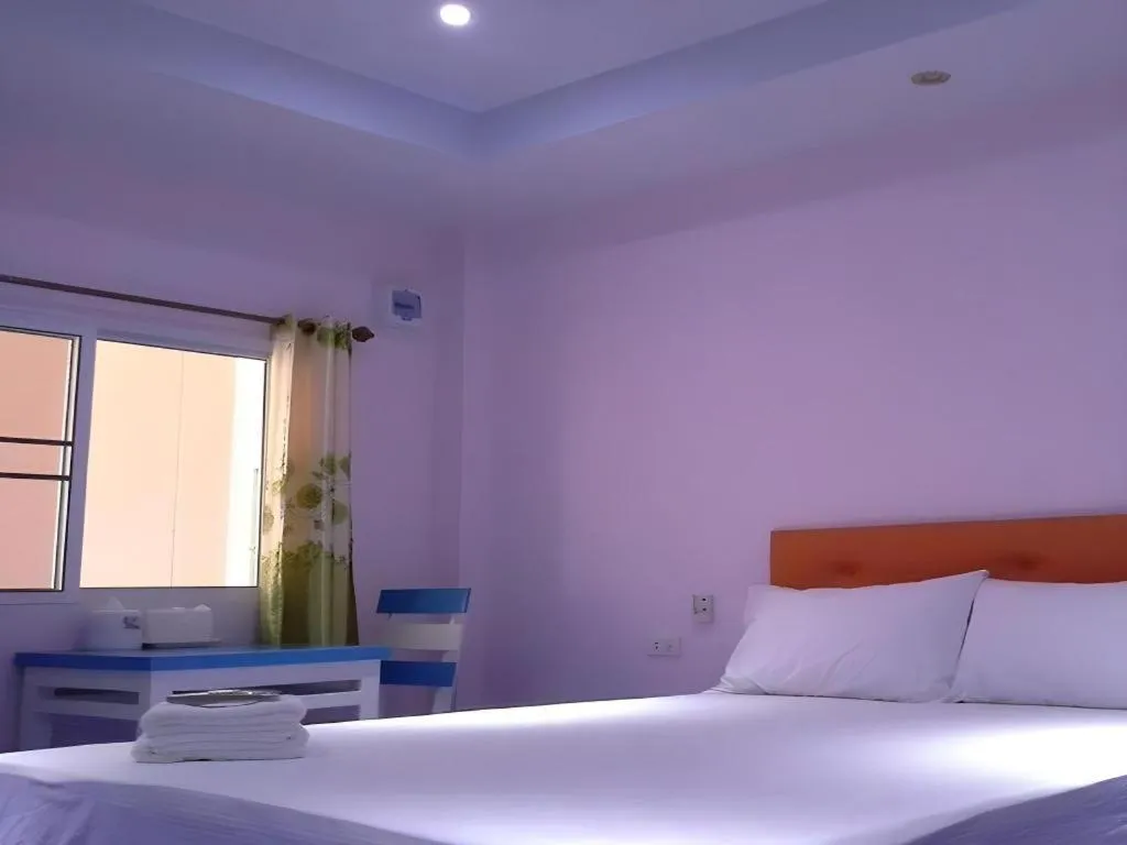 Bed in Wattana Hill Resort