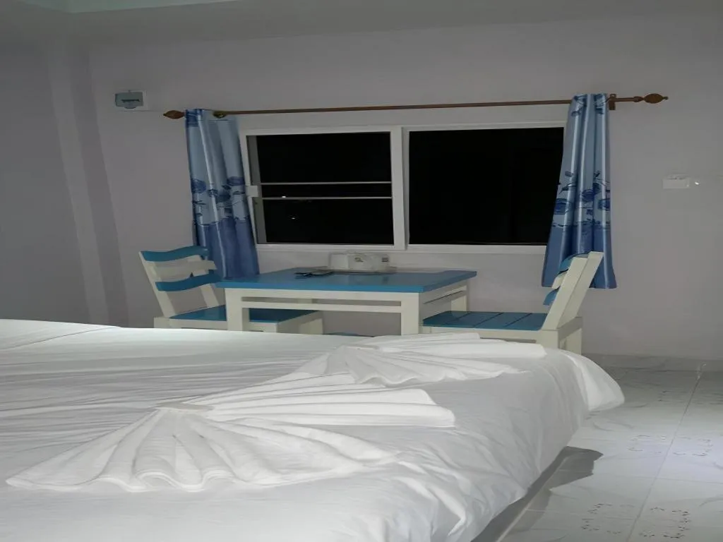 Bed in Wattana Hill Resort