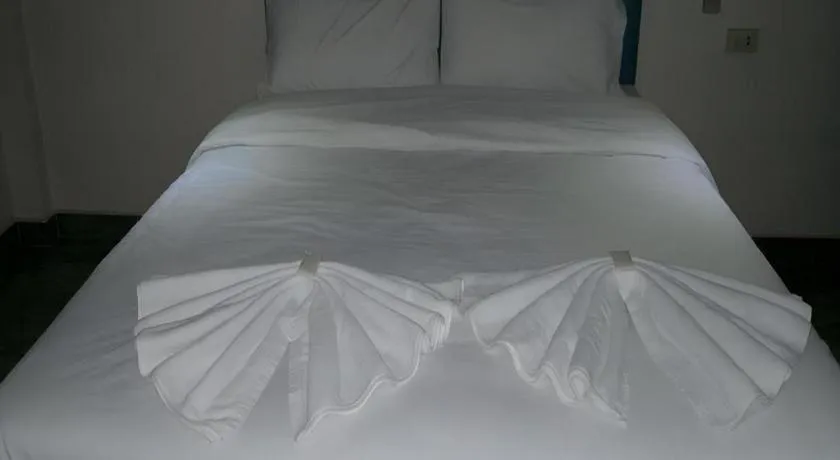 Bed in Wattana Hill Resort