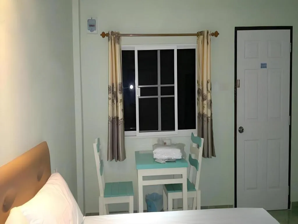 Bed in Wattana Hill Resort