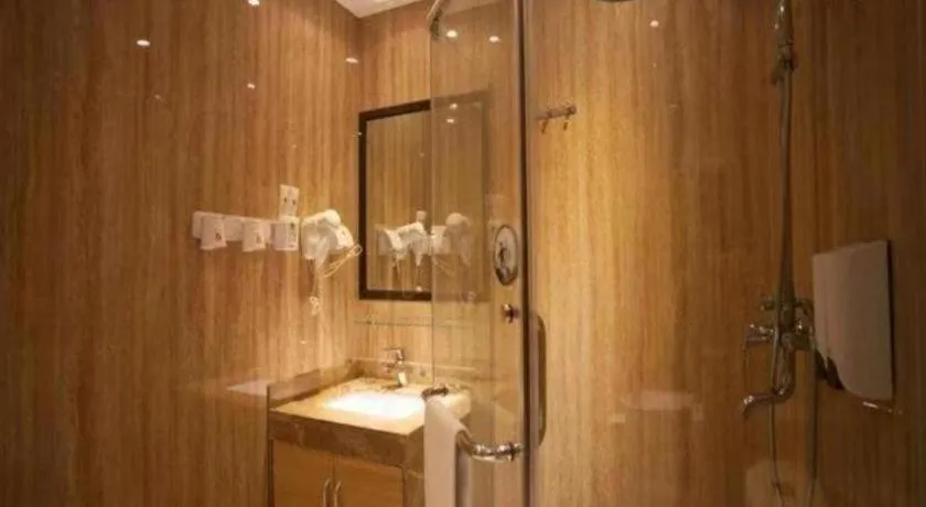 7 Days Premium·Guangzhou Dongxiaonan Subway Station