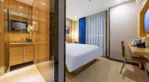 7 Days Premium·Guangzhou Dongxiaonan Subway Station