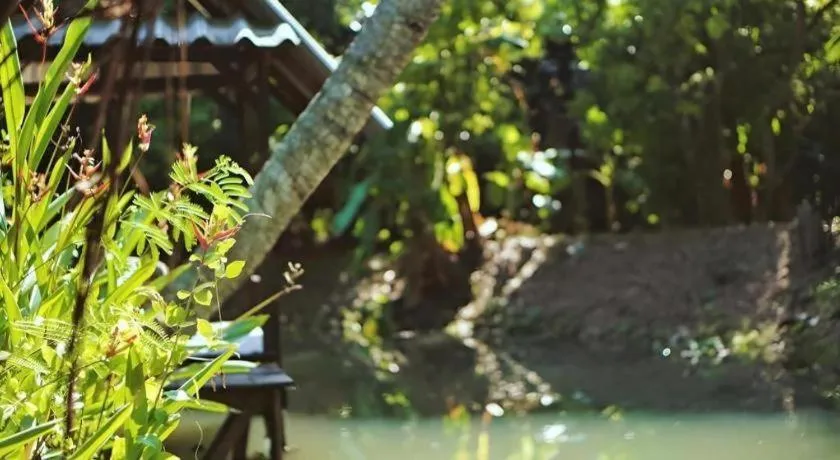 Banmaihom Resort Amphawa