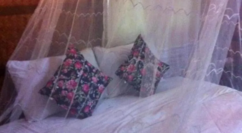 Bed in Banmaihom Resort Amphawa