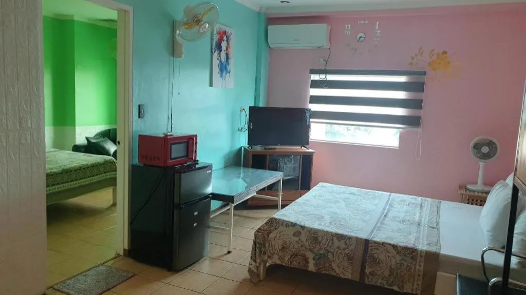 Bed in Walk Around Hotel