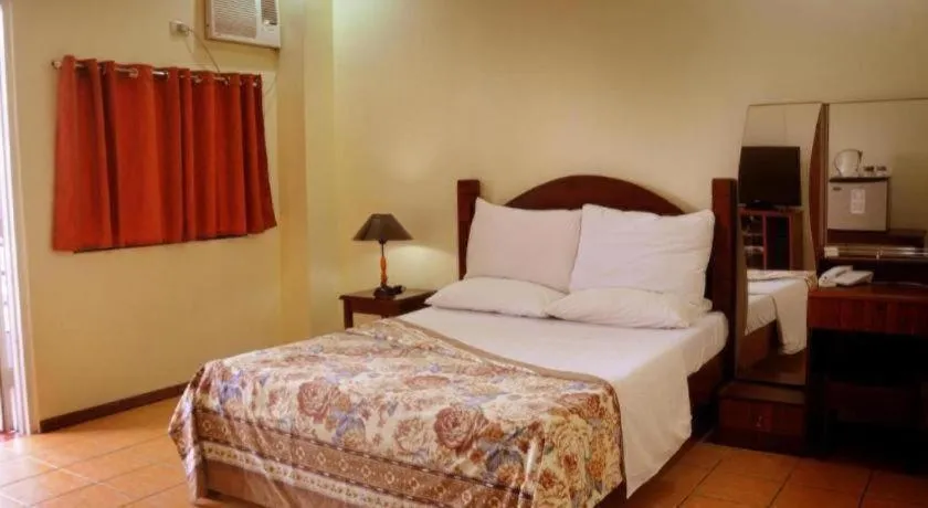 Bed in Walk Around Hotel