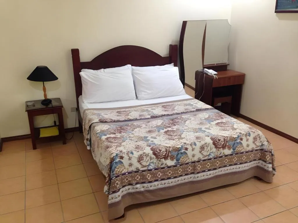 Bed in Walk Around Hotel