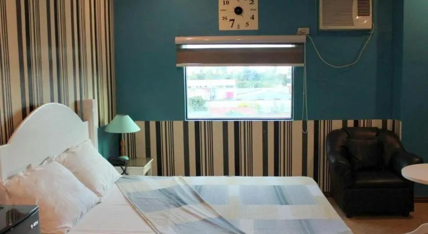 Bed in Walk Around Hotel