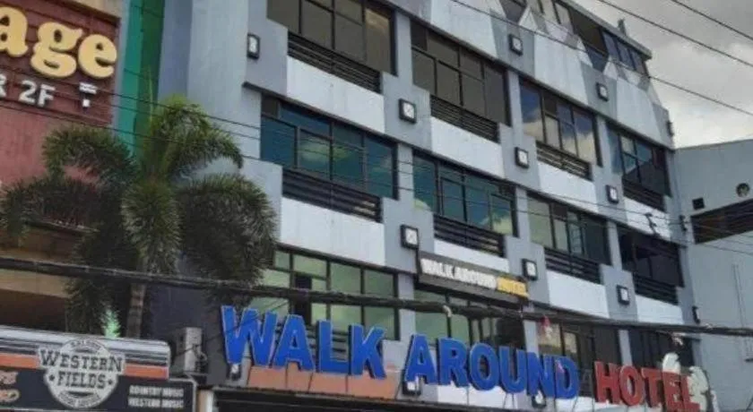 Walk Around Hotel
