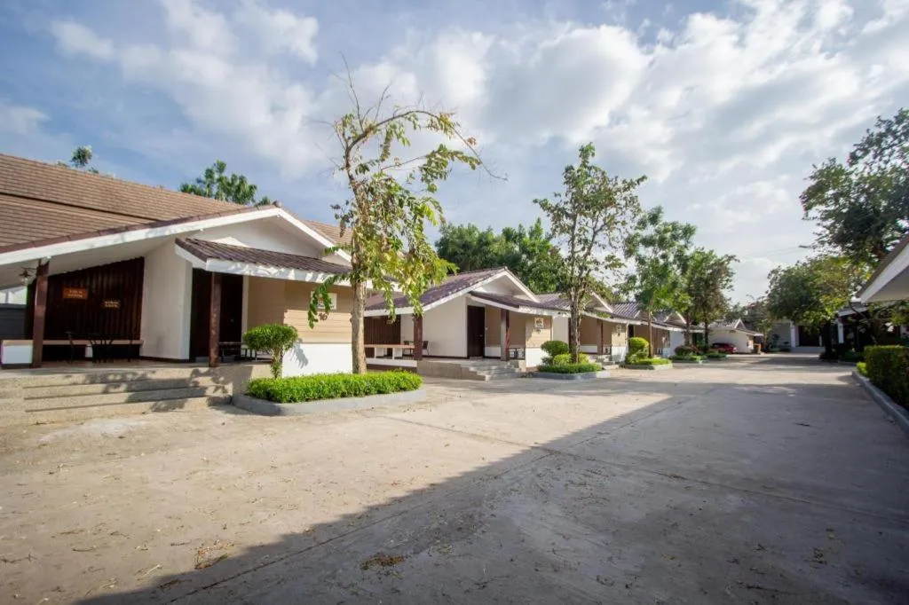 Laekhong River Resort