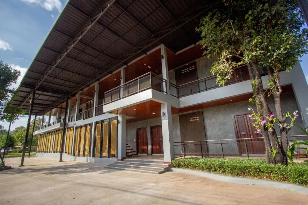 Laekhong River Resort