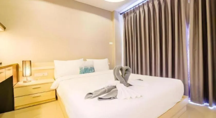 Bed in Grand PL Hotel