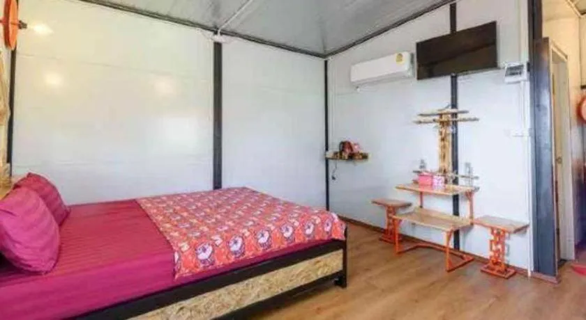 Bed in Red Bike resort