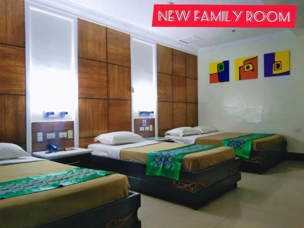 Bed in Marcian Business Hotel