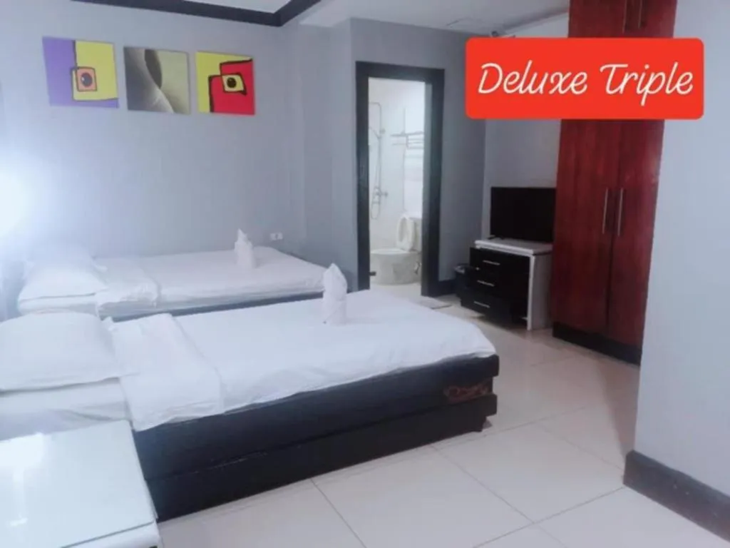 Bed in Marcian Business Hotel