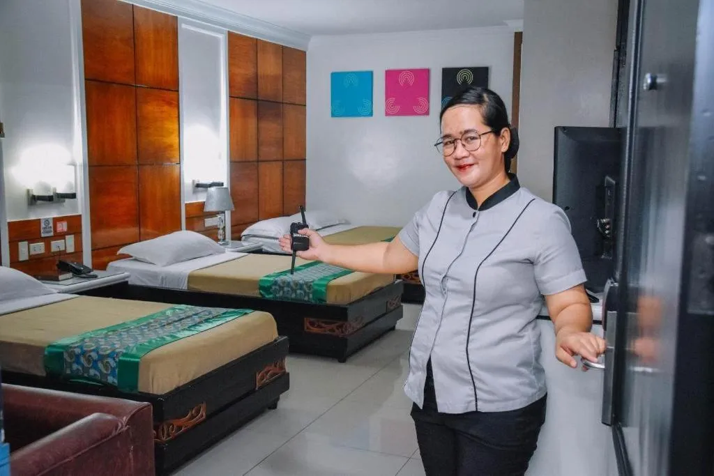 Bed in Marcian Business Hotel