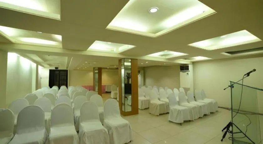 Marcian Business Hotel