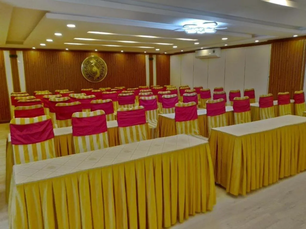 Hon Ngu Hotel Cua Lo Beach