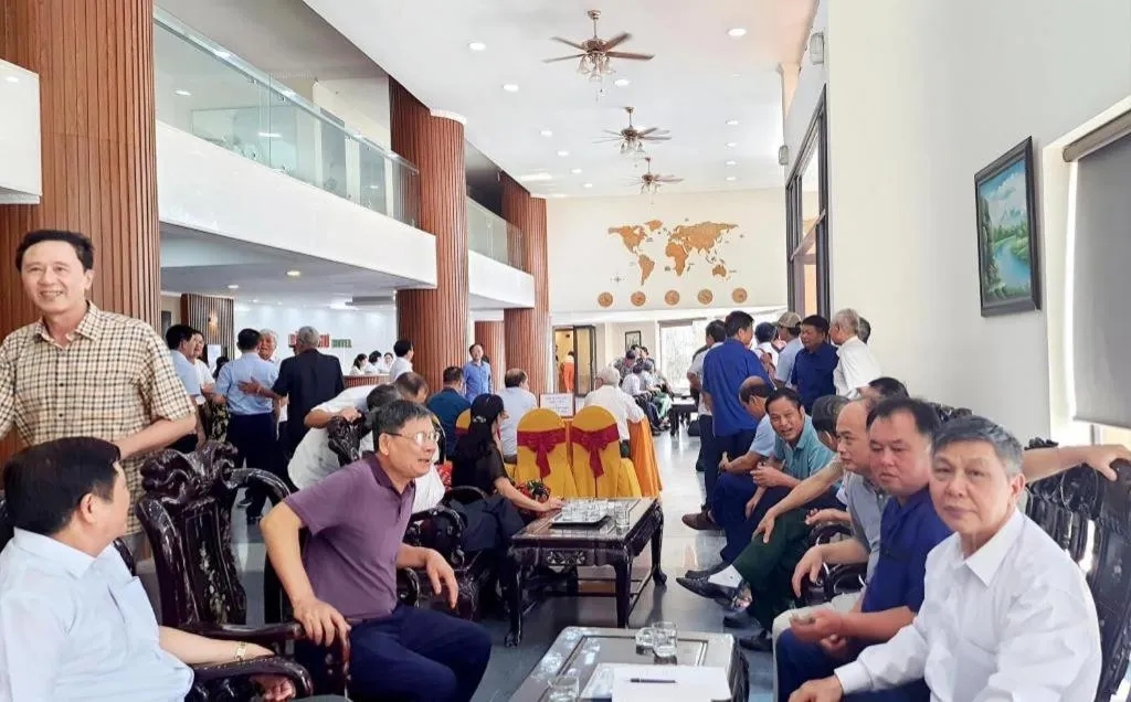 Hon Ngu Hotel Cua Lo Beach