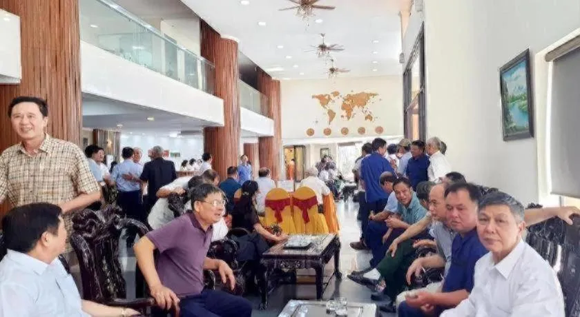 Hon Ngu Hotel Cua Lo Beach