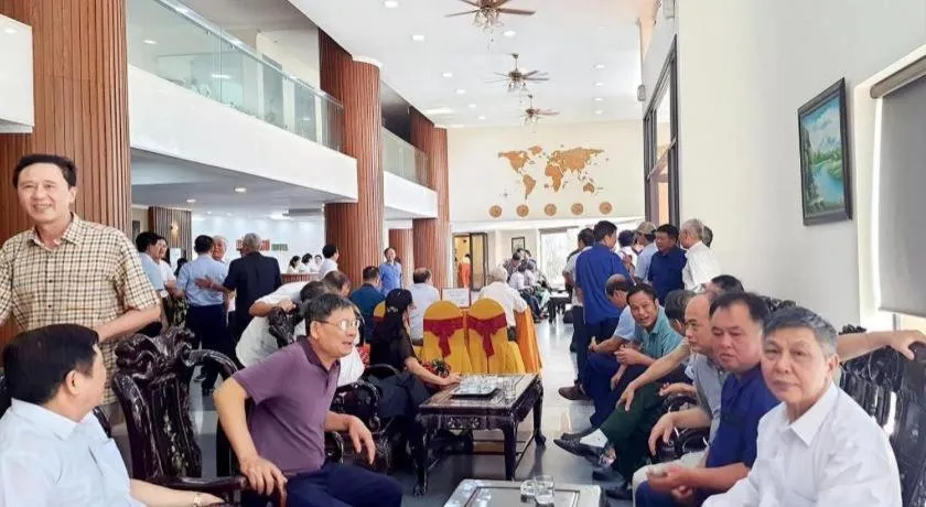 Hon Ngu Hotel Cua Lo Beach