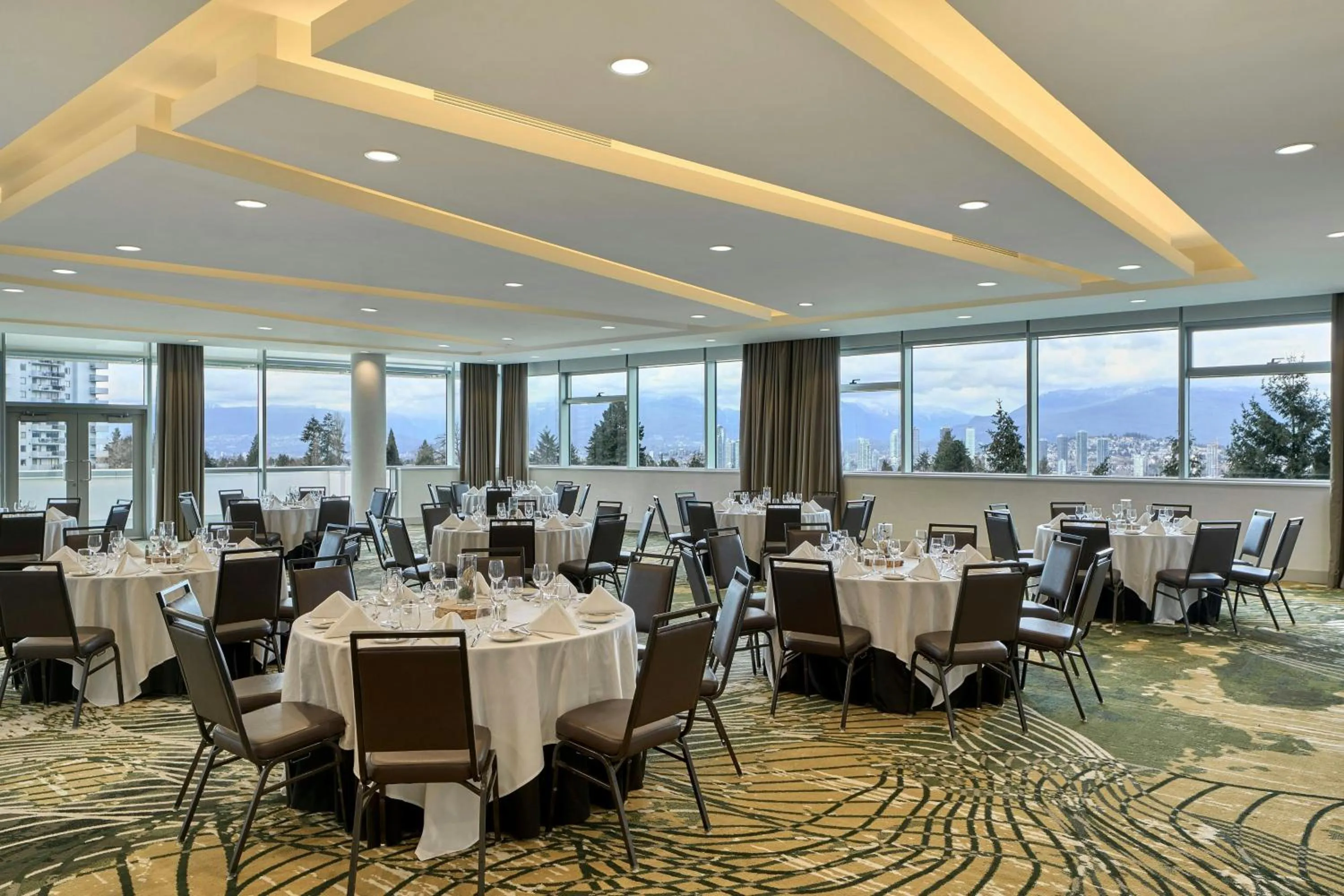 Meeting/conference room in Element by Westin Vancouver Metrotown