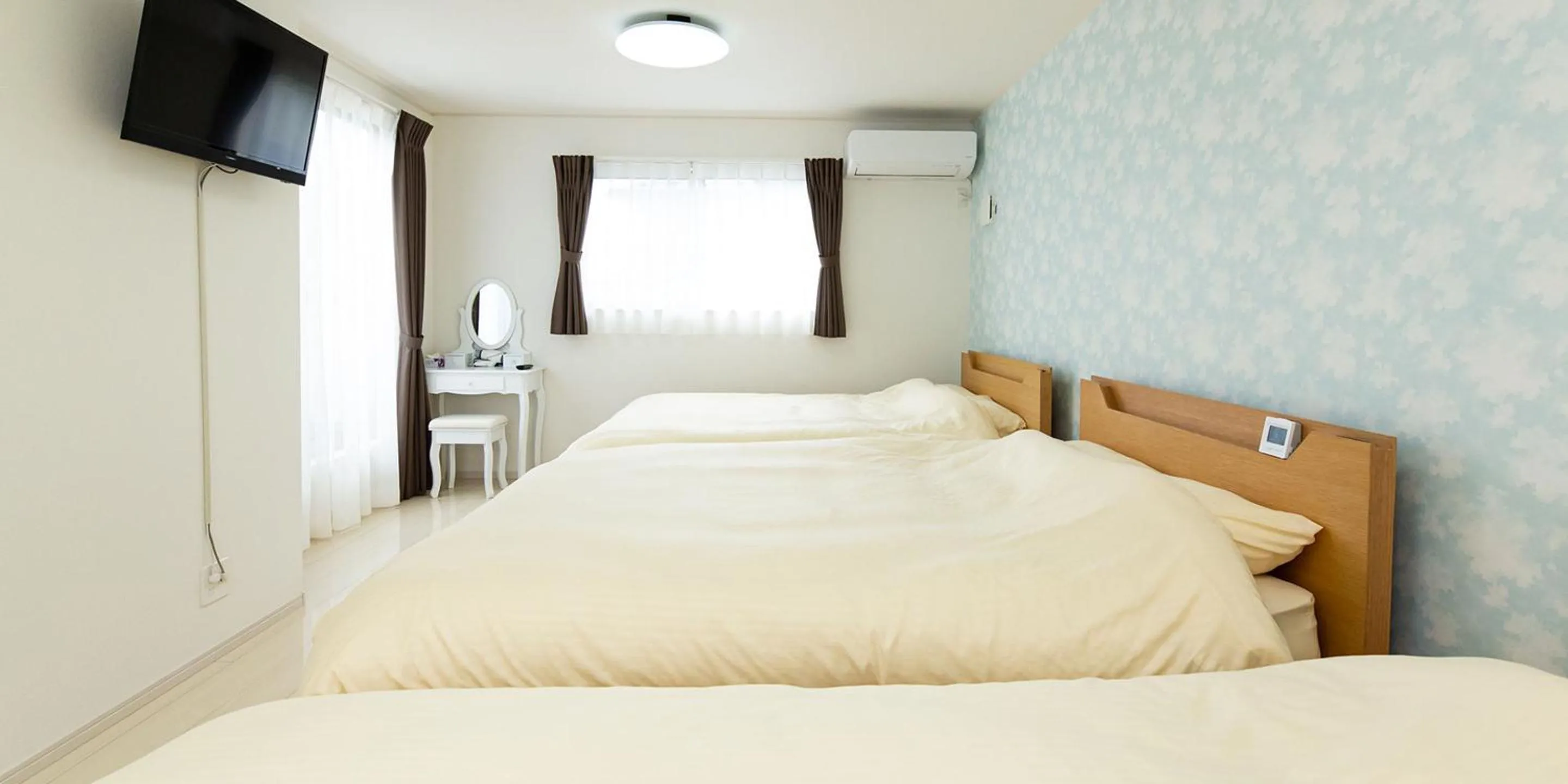 Bedroom, Bed in Kinugawa Station Front