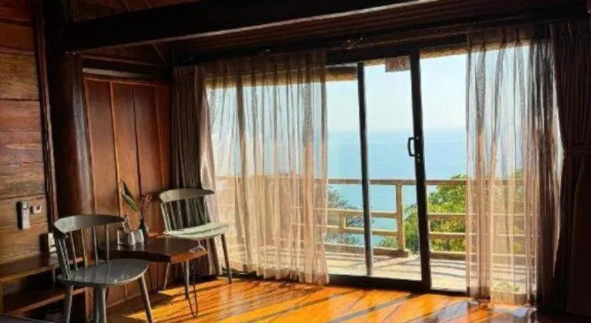 Mango House - Seaview - Homestay.