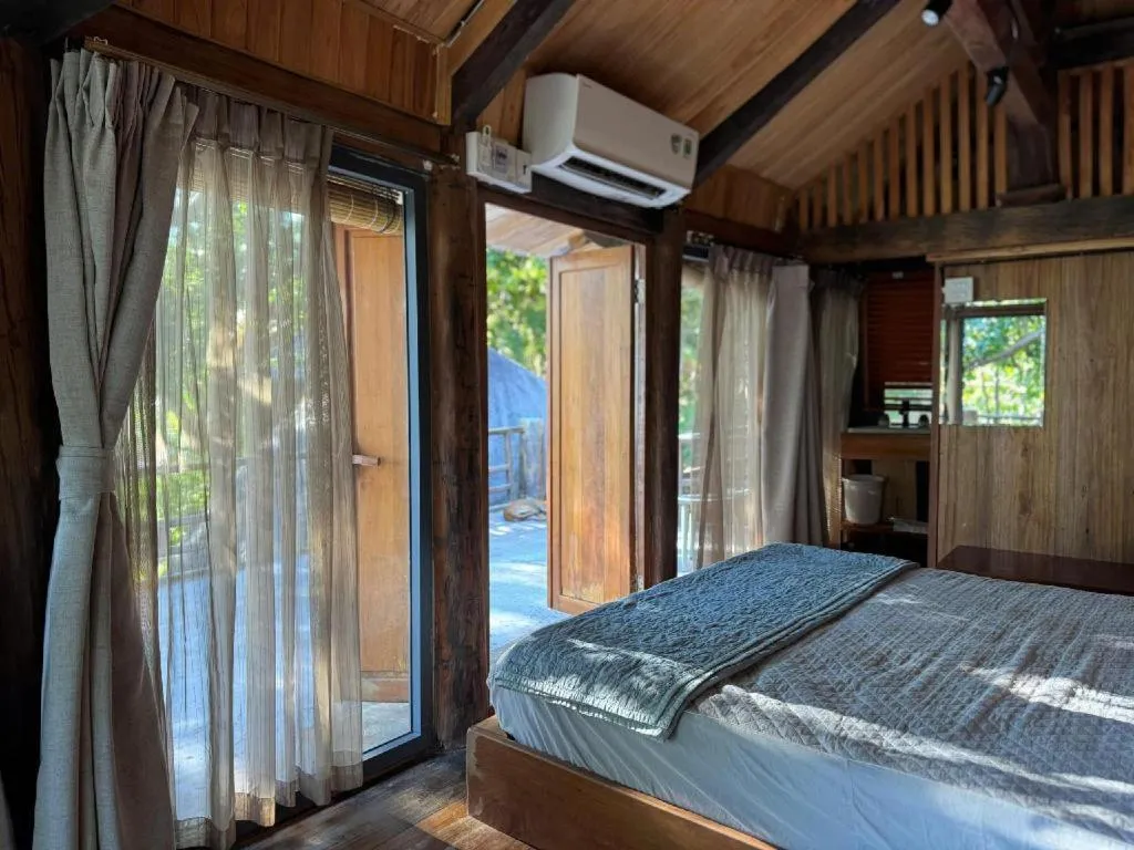 Bed in Mango House - Seaview - Homestay.