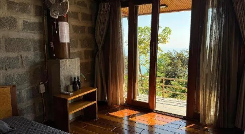 Mango House - Seaview - Homestay.