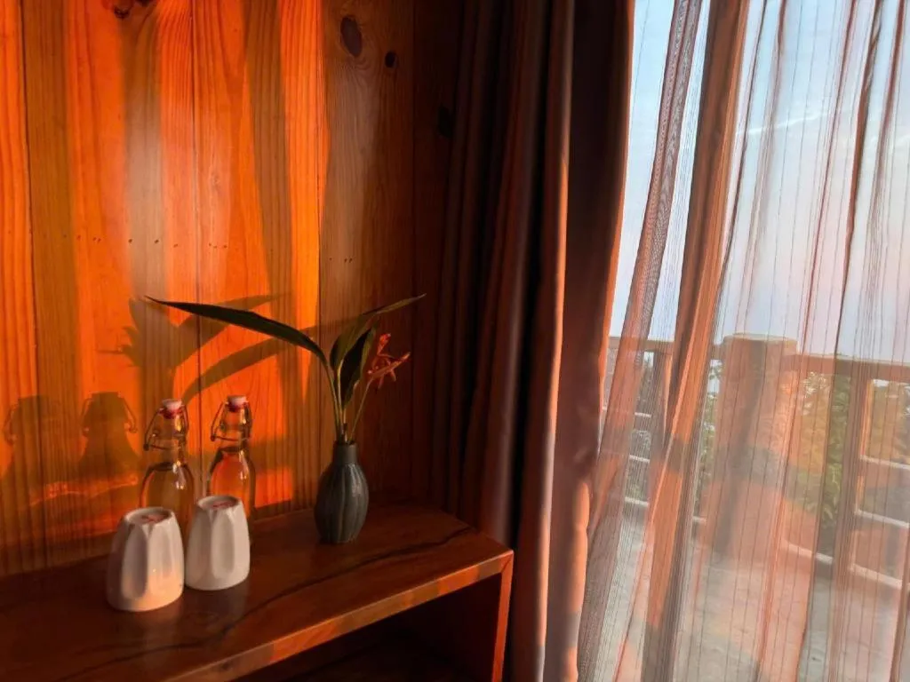 Mango House - Seaview - Homestay.