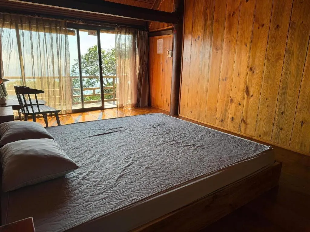 Bed in Mango House - Seaview - Homestay.