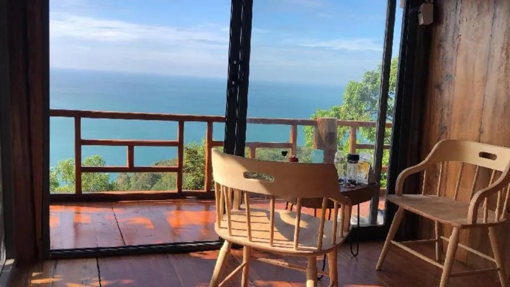 Mango House - Seaview - Homestay.