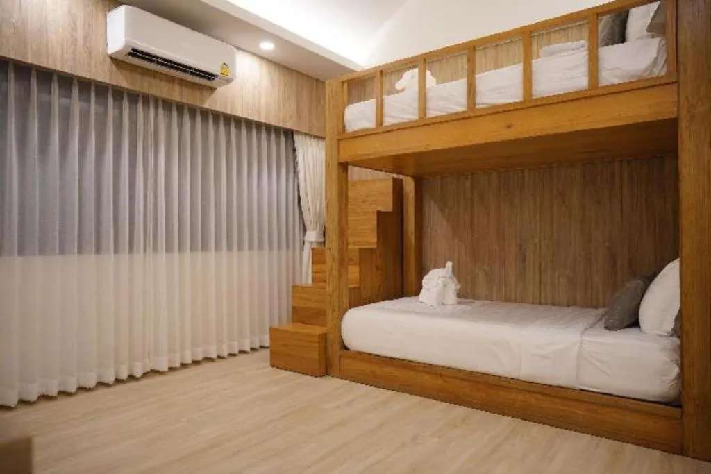 Bed in Phattrasom Villa